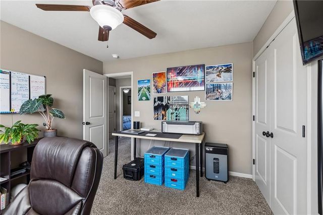 9830 N Kentucky Avenue, Kansas City, MO 64157