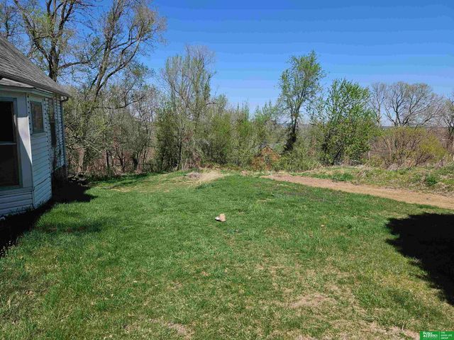 210 Cedar Street, Omaha, NE 68108