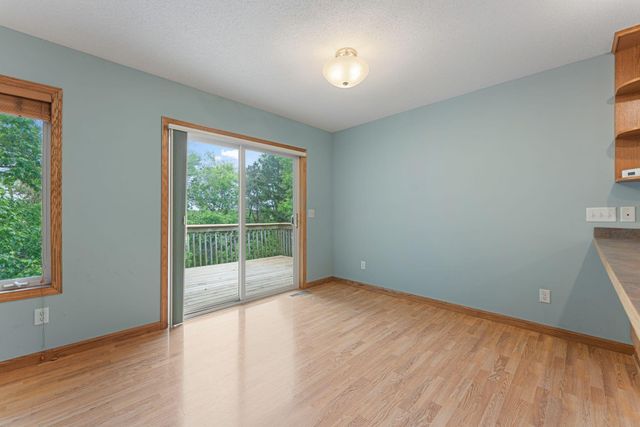 178 Minnesota Avenue, Roseville, MN 55113