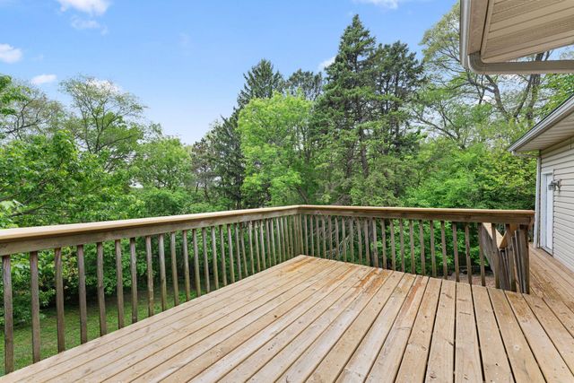 178 Minnesota Avenue, Roseville, MN 55113