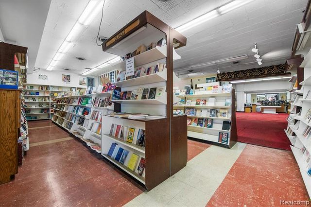 13537 Livernois Avenue, Detroit, MI 48238