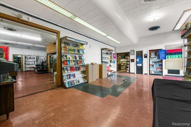 13537 Livernois Avenue, Detroit, MI 48238