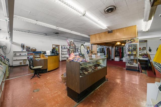 13537 Livernois Avenue, Detroit, MI 48238