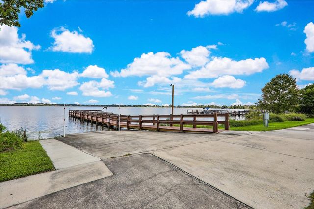 3704 HUNTINGTON LANE, Winter Haven, FL 33884