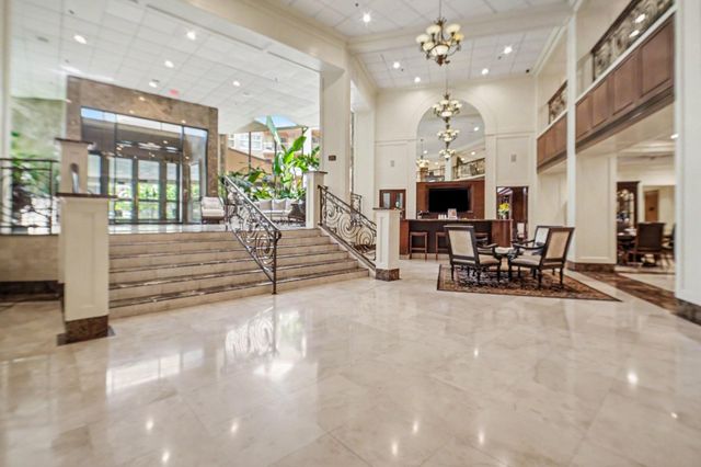 3525 Sage Road 1110, Houston, TX 77056