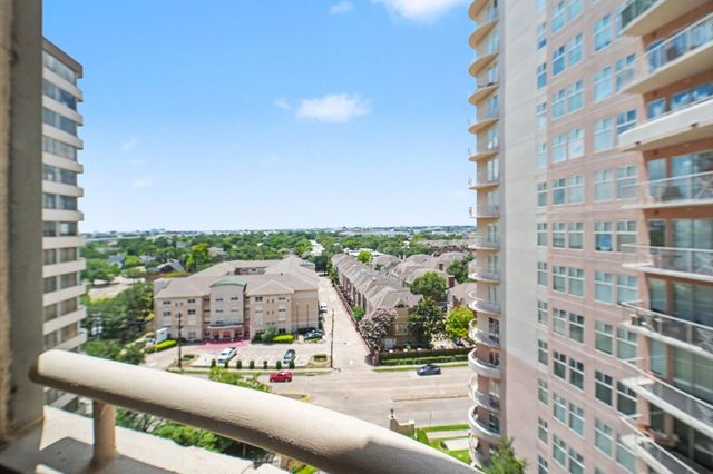 3525 Sage Road 1110, Houston, TX 77056