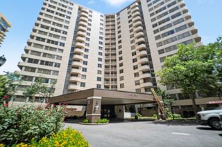 3525 Sage Road 1110, Houston, TX 77056