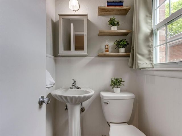 1505 NW 89th Street, Oklahoma City, OK 73114