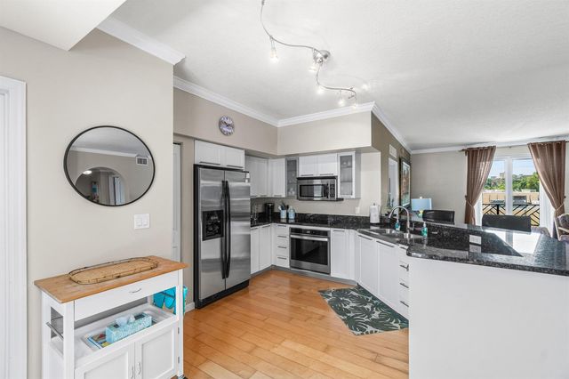 225 NE 1st Street 207, Delray Beach, FL 33444