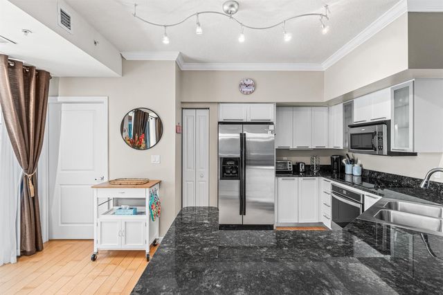 225 NE 1st Street 207, Delray Beach, FL 33444