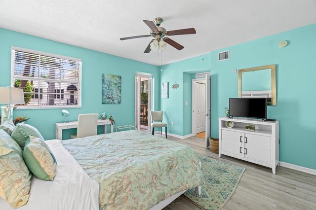 225 NE 1st Street 207, Delray Beach, FL 33444