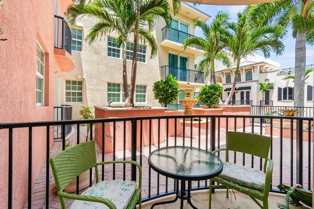 225 NE 1st Street 207, Delray Beach, FL 33444