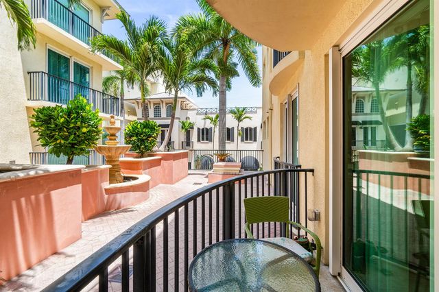 225 NE 1st Street 207, Delray Beach, FL 33444