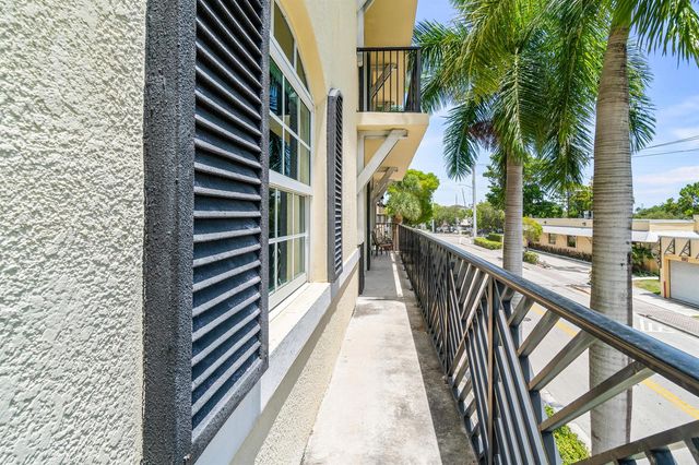 225 NE 1st Street 207, Delray Beach, FL 33444