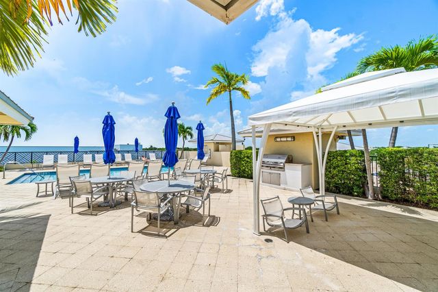 225 NE 1st Street 207, Delray Beach, FL 33444