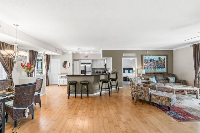 225 NE 1st Street 207, Delray Beach, FL 33444