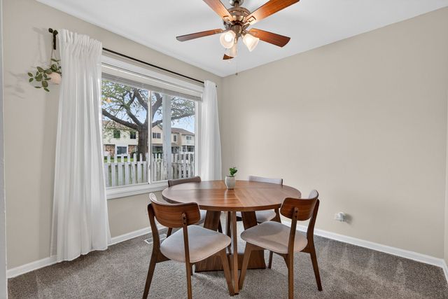 2302 Windsor Lane, Country Club Hills, IL 60478
