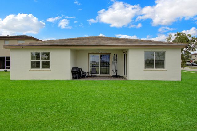 7456 NW Greenspring Street, Port St. Lucie, Port St Lucie, FL 34987