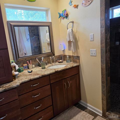 2701 N 17th Ave, Pensacola, FL 32503