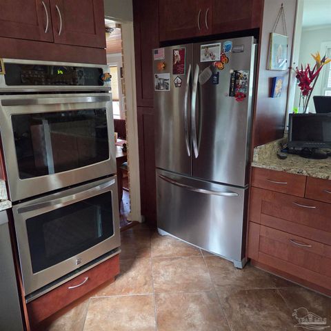 2701 N 17th Ave, Pensacola, FL 32503