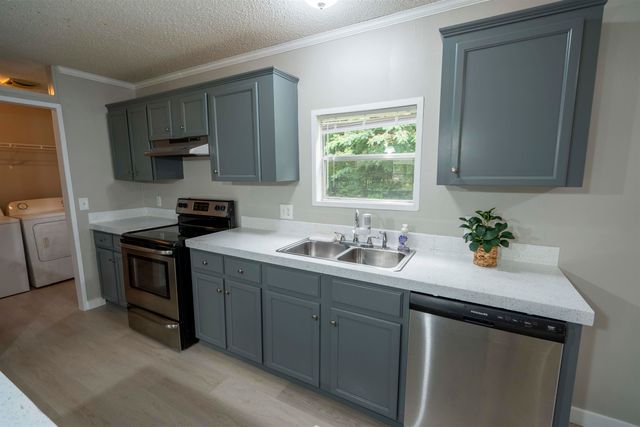 10806 Old Pine Acres Trail, Tallahassee, FL 32305