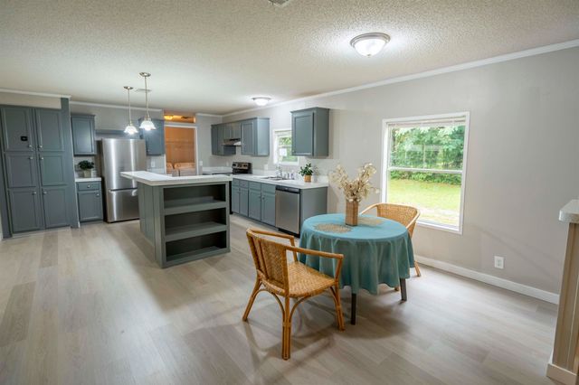 10806 Old Pine Acres Trail, Tallahassee, FL 32305