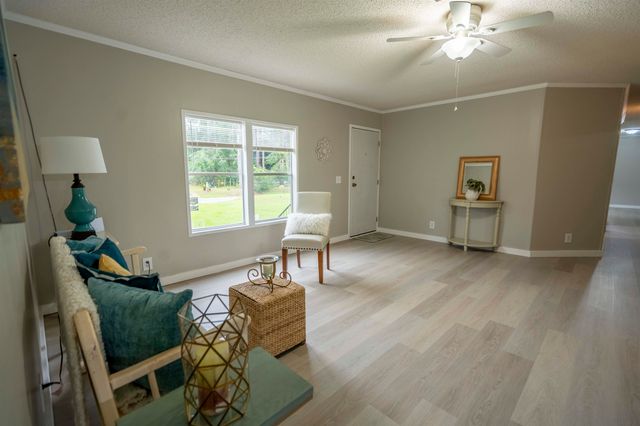 10806 Old Pine Acres Trail, Tallahassee, FL 32305