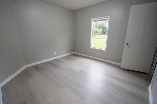 10806 Old Pine Acres Trail, Tallahassee, FL 32305