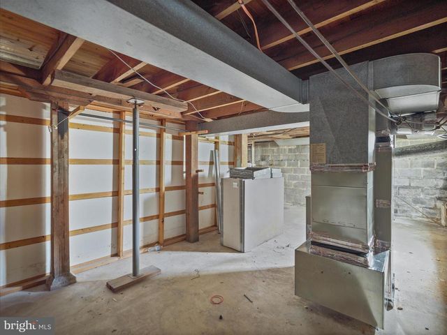 541 GUILFORD AVE, Hagerstown, MD 21740