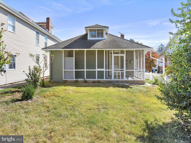 541 GUILFORD AVE, Hagerstown, MD 21740