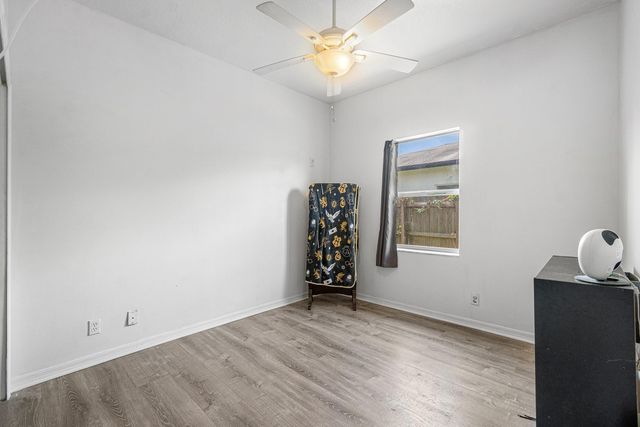 2406 SUNDY Avenue, Delray Beach, FL 33444
