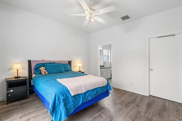 2406 SUNDY Avenue, Delray Beach, FL 33444