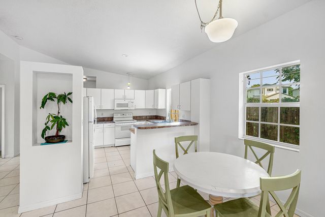 2406 SUNDY Avenue, Delray Beach, FL 33444