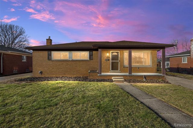 31656 Summers Street, Livonia, MI 48154