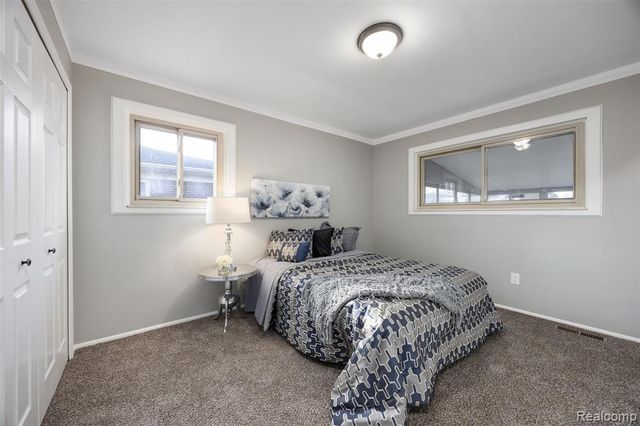 31656 Summers Street, Livonia, MI 48154