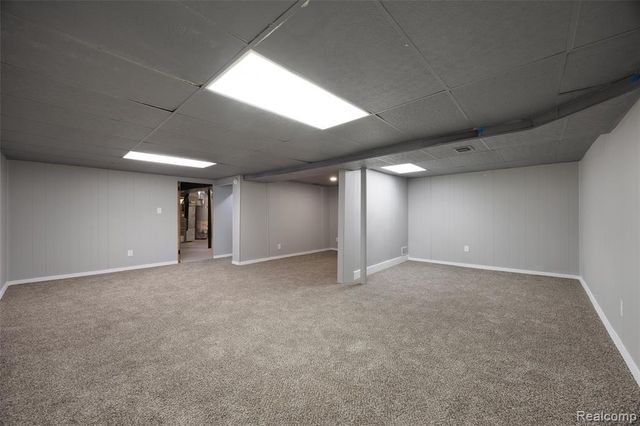 31656 Summers Street, Livonia, MI 48154