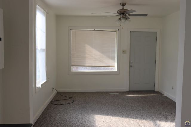 1220 NW Fillmore ST, Topeka, KS 66608