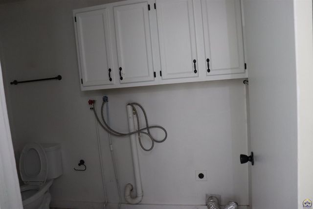 1220 NW Fillmore ST, Topeka, KS 66608