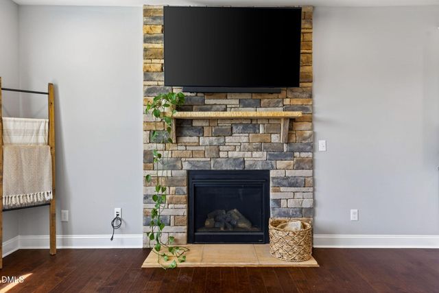 4900 Sunset Stream Drive, Fuquay Varina, NC 27526