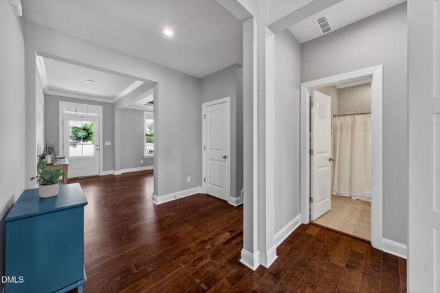 4900 Sunset Stream Drive, Fuquay Varina, NC 27526