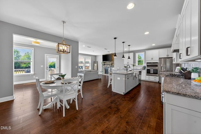 4900 Sunset Stream Drive, Fuquay Varina, NC 27526