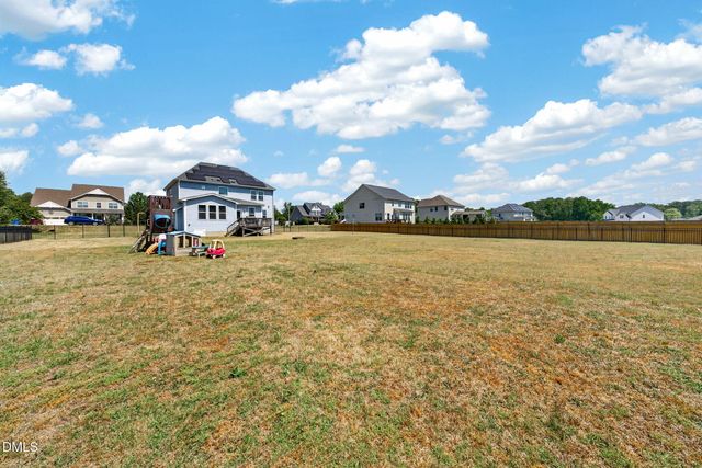 4900 Sunset Stream Drive, Fuquay Varina, NC 27526