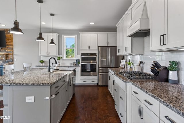 4900 Sunset Stream Drive, Fuquay Varina, NC 27526