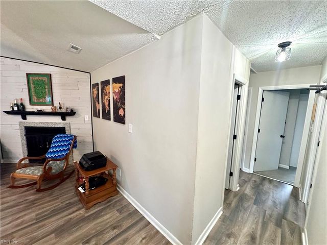 1408 Petrell CT, Virginia Beach, VA 23454