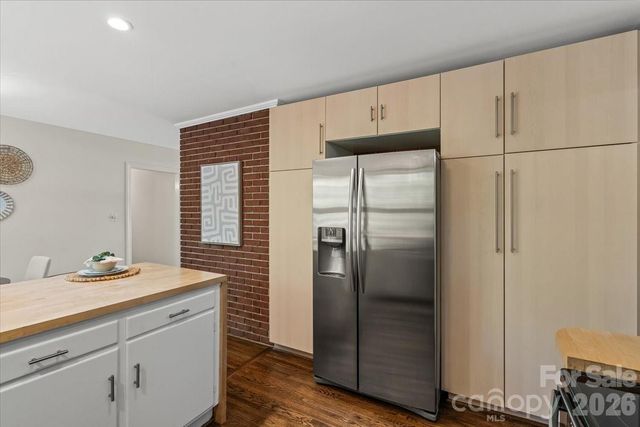 4439 Applegate Road, Charlotte, NC 28209