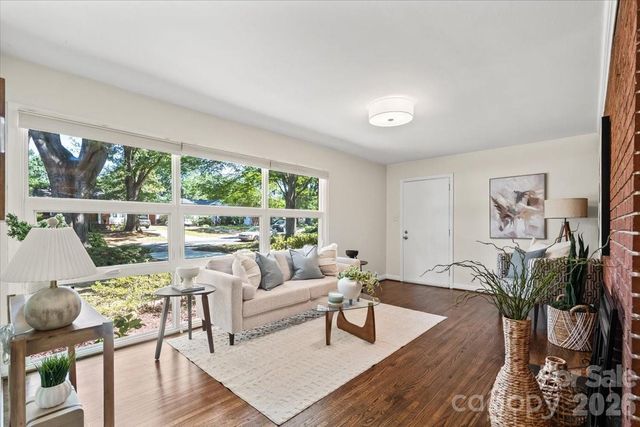 4439 Applegate Road, Charlotte, NC 28209