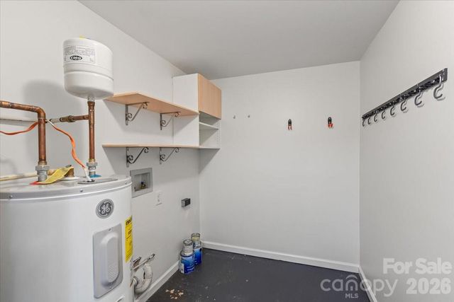 4439 Applegate Road, Charlotte, NC 28209