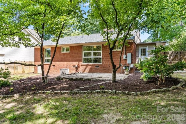 4439 Applegate Road, Charlotte, NC 28209