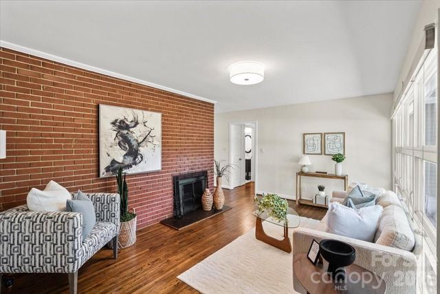 4439 Applegate Road, Charlotte, NC 28209
