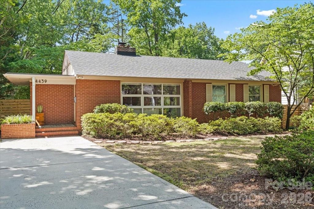 4439 Applegate Road, Charlotte, NC 28209